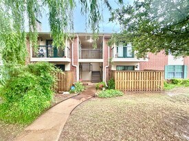 4400 Hemingway Dr in Oklahoma City, OK - Building Photo