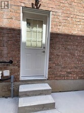 7 Vinewood Rd in Caledon, ON - Building Photo - Building Photo