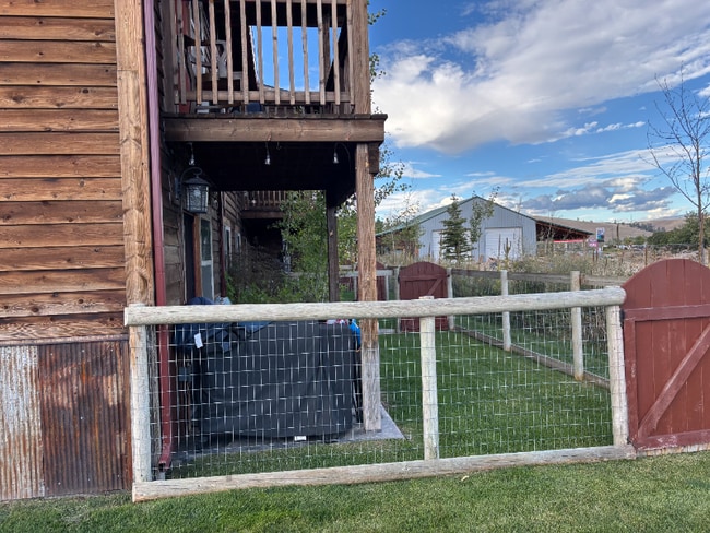 6240-6243 Three Needles Ln in Lolo, MT - Building Photo - Building Photo