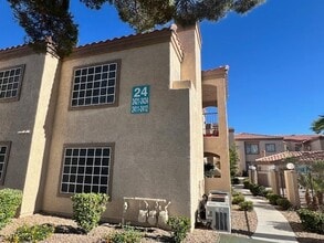 1851 Hillpointe Rd in Henderson, NV - Building Photo - Building Photo
