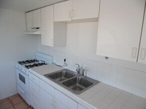 3218 Ollie St in San Diego, CA - Building Photo - Building Photo