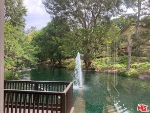 1115 Raintree Cir in Culver City, CA - Building Photo - Building Photo