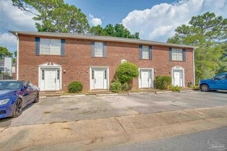 3050 Belle Meade Dr in Pensacola, FL - Building Photo - Building Photo
