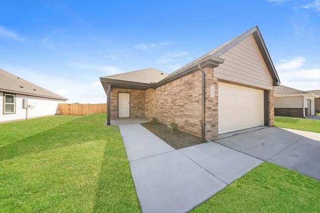 1903 Dogwood Dr in El Reno, OK - Building Photo - Building Photo