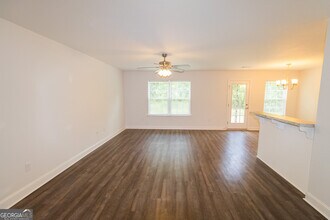 137 Bull Bay Dr in Statesboro, GA - Building Photo - Building Photo