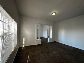 432 S Highland Ave in Columbus, OH - Building Photo