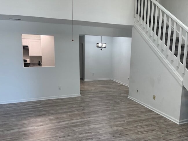 5451 Lynbrook Landing in Virginia Beach, VA - Building Photo - Building Photo
