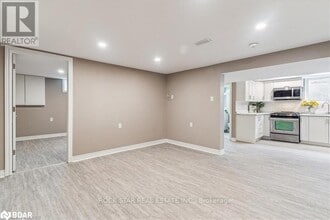 10 Westdale Dr in St Catharines, ON - Building Photo - Building Photo