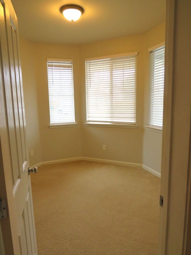 734 Salomon Drive in Orland, CA - Building Photo - Building Photo