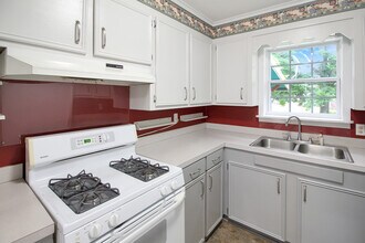 246 St Paul St in Pearl, MS - Building Photo - Building Photo