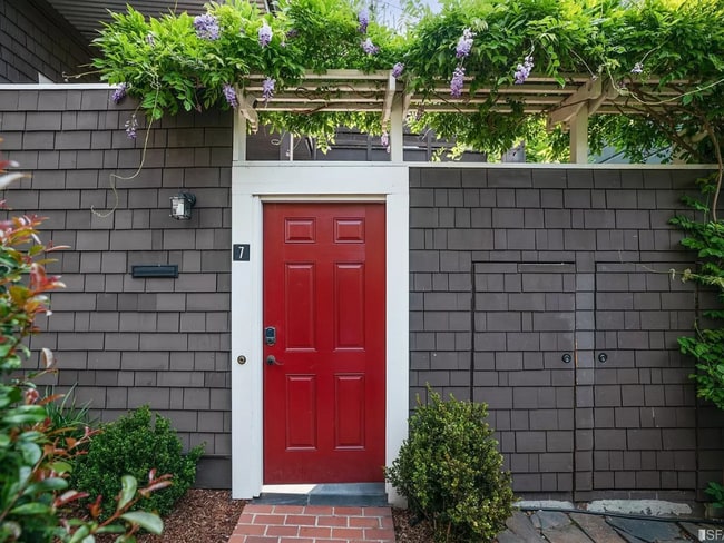 7 Cottage Row in San Francisco, CA - Foto de edificio - Building Photo