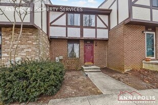 451 Knottwood Ct in Arnold, MD - Building Photo