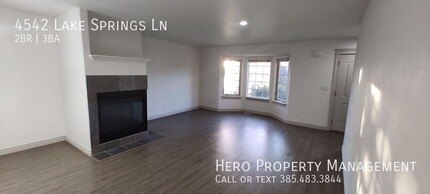 4542 Lake Springs Ln in Millcreek, UT - Building Photo - Building Photo