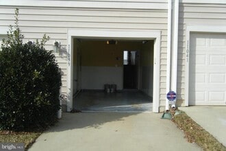 11039 Mill Centre Dr in Owings Mills, MD - Building Photo - Building Photo