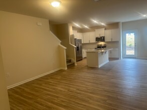 751 Ambrose Hl Ln in Wendell, NC - Building Photo - Building Photo