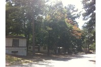 Park Crest & Park Village Mobile Home Parks in Columbus, GA - Foto de edificio - Building Photo