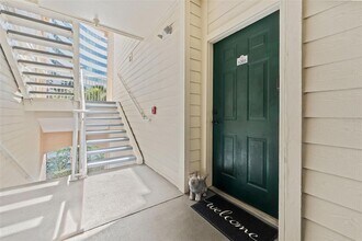 1203 Bay Club Cir in Tampa, FL - Building Photo - Building Photo