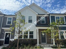 431 Parker Sta Ave in Fuquay Varina, NC - Building Photo