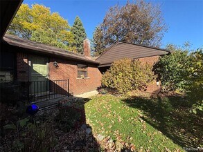 6 Danvers Ln in Dearborn, MI - Building Photo - Building Photo