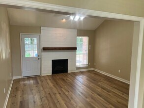 1035 Montana Dr in Conway, AR - Building Photo - Building Photo