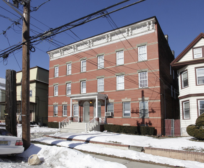 119-123 Murray St in Elizabeth, NJ - Building Photo - Building Photo