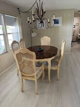 6948 SE Delegate St in Hobe Sound, FL - Building Photo - Building Photo