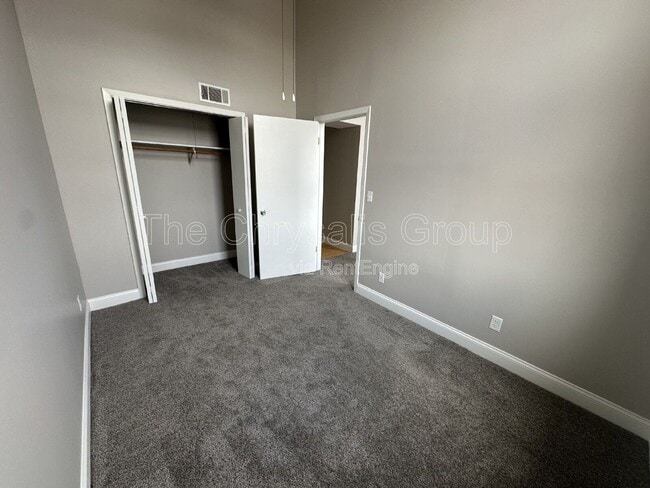 217 W Main St in Ottawa, IL - Building Photo - Building Photo