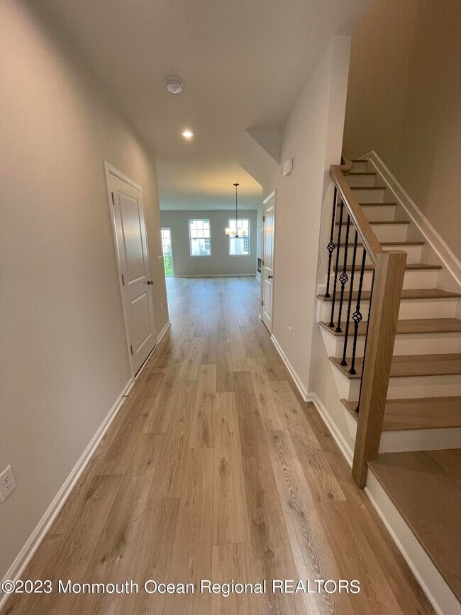 9 Coburgh Dr in Wall, NJ - Building Photo - Building Photo