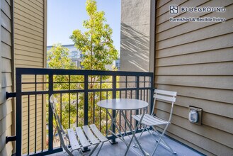 299 Franklin St in Redwood City, CA - Building Photo - Building Photo