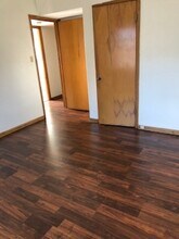 4214 N Wilson Dr, Unit 5 in Shorewood, WI - Building Photo - Building Photo