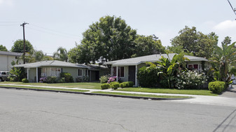 508-512 E Wilhelmina St in Anaheim, CA - Building Photo