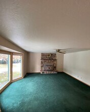 9559 W Prairie Ave in Post Falls, ID - Building Photo - Building Photo