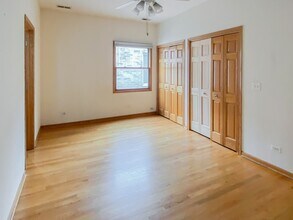 2440 N Southport Ave in Chicago, IL - Building Photo - Building Photo