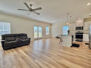 14 Paxton Hl Dr in Ludowici, GA - Building Photo - Building Photo