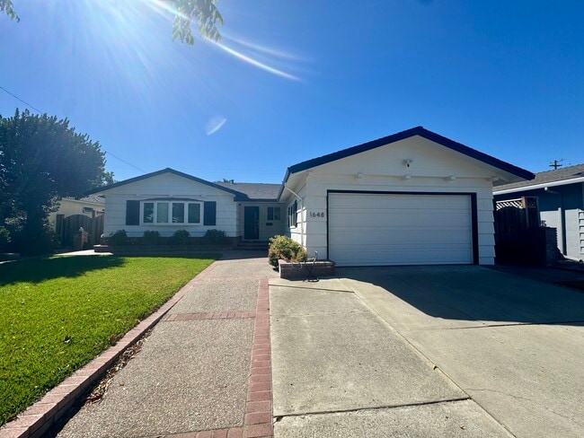 1648 Trona Way in San Jose, CA - Building Photo - Building Photo