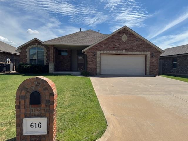 616 SW 6th St in Moore, OK - Building Photo