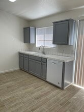 263 Bothun Rd in Turlock, CA - Building Photo - Building Photo