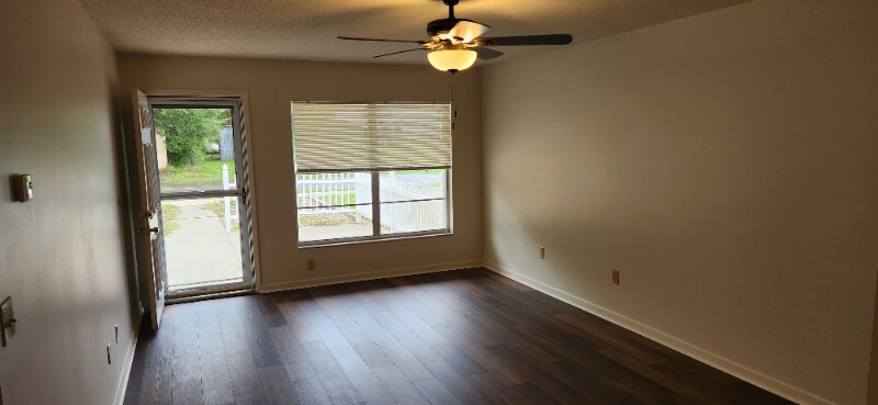 109 S Delaney Ave in Avon Park, FL - Building Photo