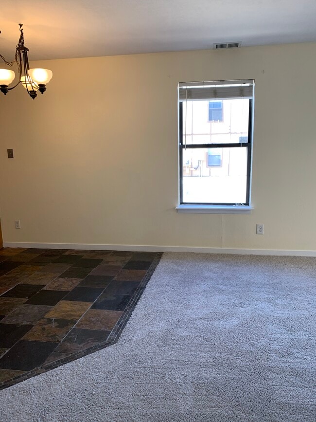 225 E 8th Ave, Unit D10 in Longmont, CO - Building Photo - Building Photo