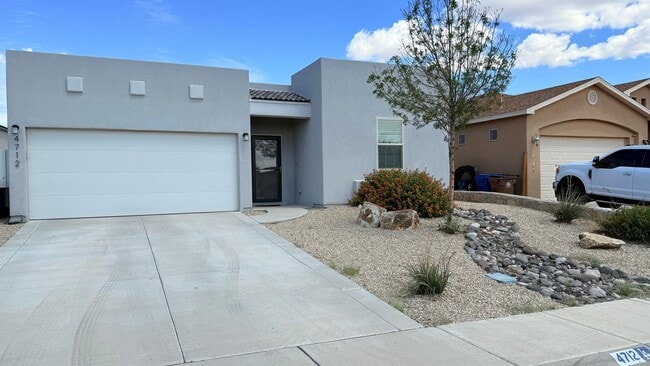 4712 Kerry Ann Pl