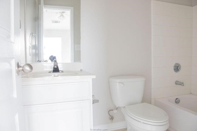 property at 1725 Harvey Mitchell Pkwy S