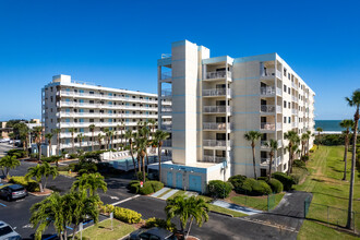 Sandcastle Condo & Resort in Cocoa Beach, FL - Building Photo - Primary Photo