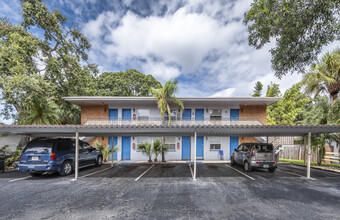 Santa Rosa Apartments in Clearwater, FL - Building Photo - Building Photo