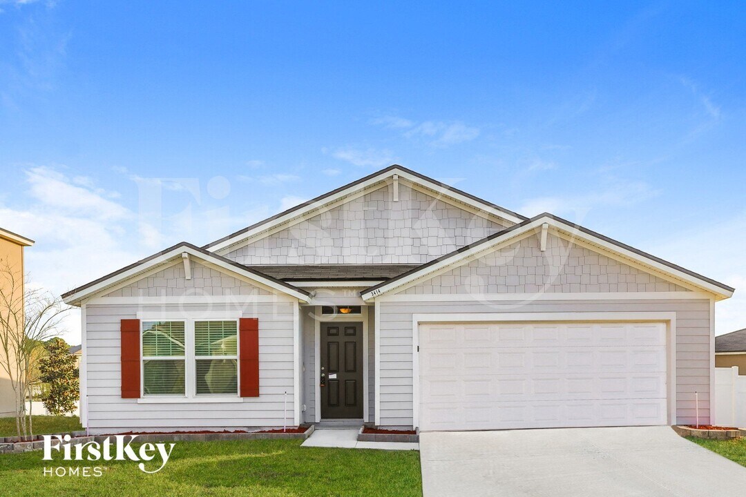 3414 Canyon Falls Dr in Green Cove Springs, FL - Foto de edificio
