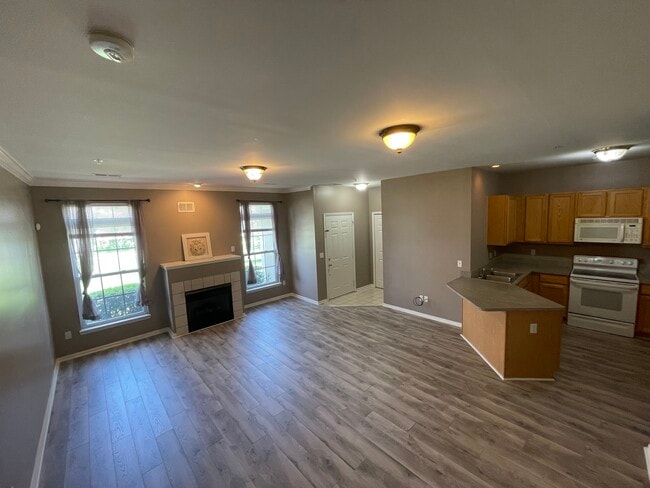 10102 W Midway Ct in Commerce Township, MI - Building Photo - Building Photo