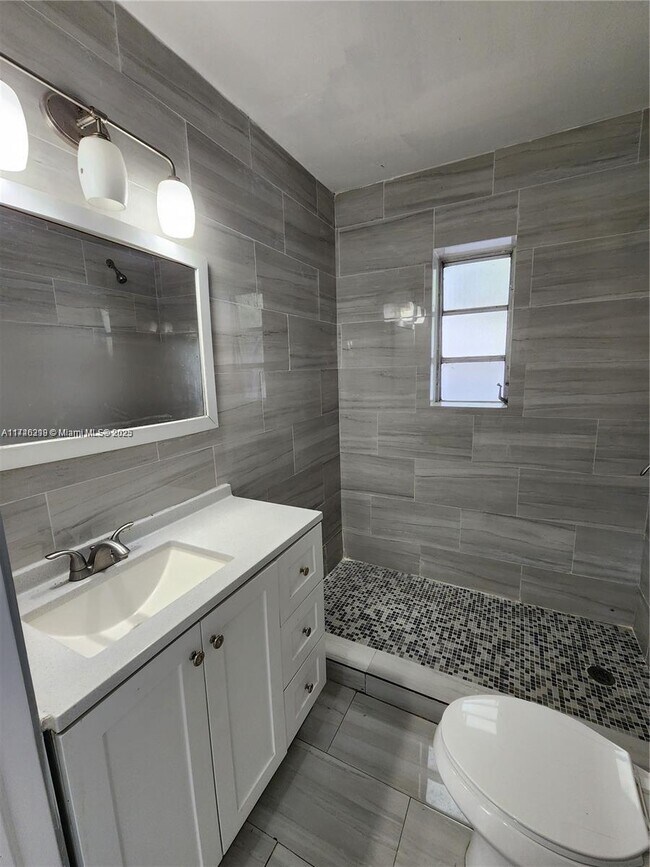 2610 Grant St-Unit -1 in Hollywood, FL - Building Photo - Building Photo