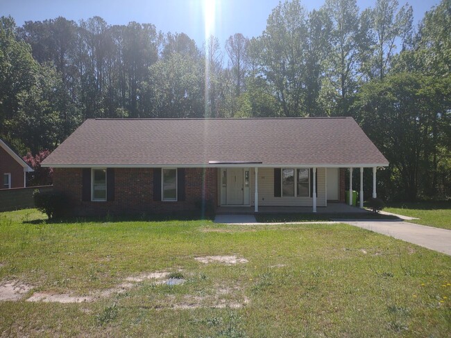 property at 643 Folkstone Rd