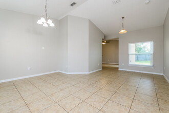 1148 Cambourne Dr in Kissimmee, FL - Building Photo - Building Photo