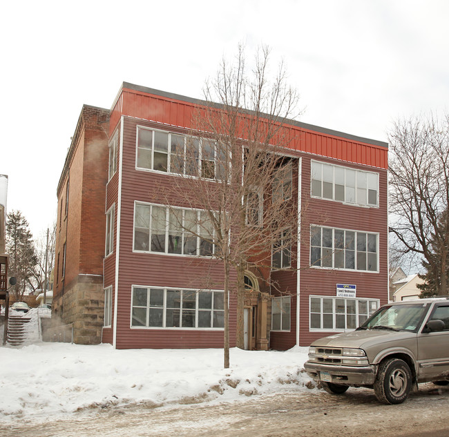 166 George St W in St. Paul, MN - Foto de edificio - Building Photo