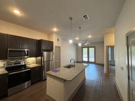 1050 Wittenburg in Kyle, TX - Building Photo